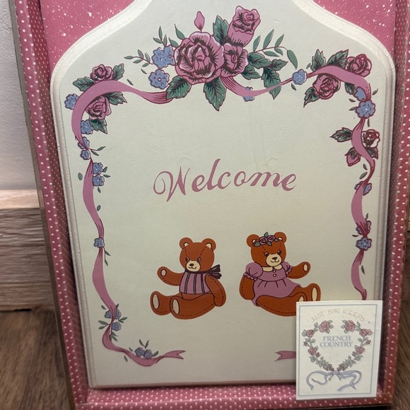 French Country Wooden Wall Decor Bears Welcome Sign 11.5” Ivory Pink Blue READ - Picture 2 of 10